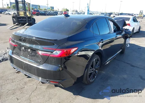 2025 Toyota Camry Xse z USA, uszkodzony, nr VIN 4T1DAACK4SU175408